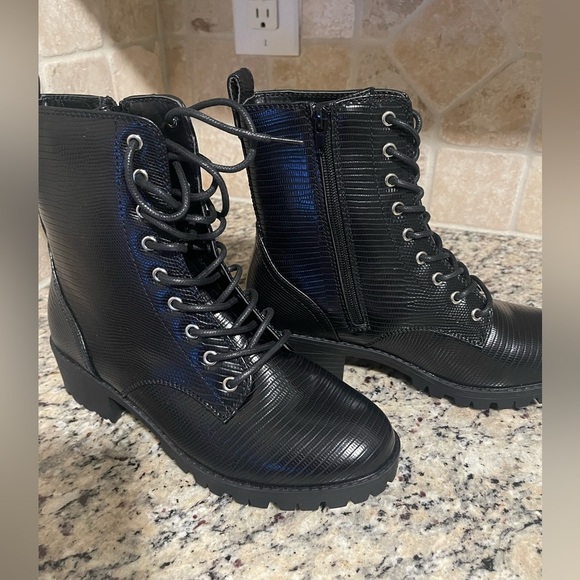 True Craft Black lizard raylee hiker boots size 8.5 - Picture 2 of 6